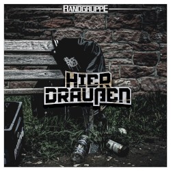 Hier draußen