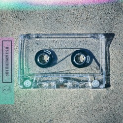 IT'S A WONDERFUL LOOP