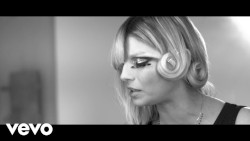 L’amore non mi basta