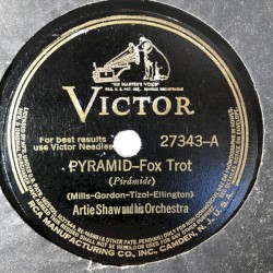 Pyramid / This Is Romance