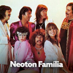 Válogatás a Neoton Família legnagyobb slágereiből