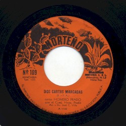 Dos cartas marcadas / Mujer paseada