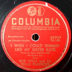 I Wish I Could Shimmy Like My Sister Kate / Moonlight and Roses (Bring Mem'Ries of You)