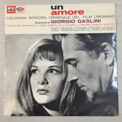 Un Amore