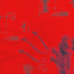 暗いオフィスの窓の昼光