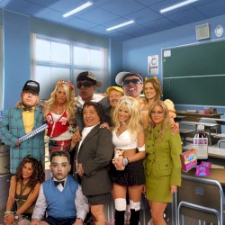 ESCUELITA (VIP Version)