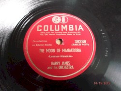The Moon of Manakoora / Theme for Cynthia