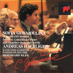 Solo Piano Works / Introitus: Concerto for Piano and Chamber Orchestra