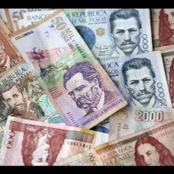 DEUX CENT CINQUANTE MILLE PESOS