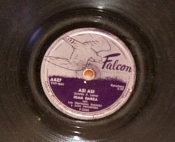 Así así / Tres gritos