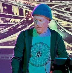 Live at Solar Culture - Crossing Thresholds From the Earth to the Infinite