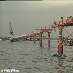 部6 ΞVΛPORΛTΞ - Corrupt Version