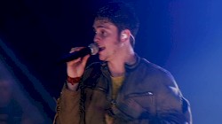 Aún hay algo (piano solo / live)