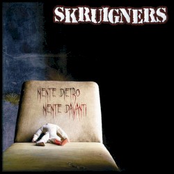 Niente dietro niente davanti