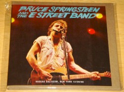 1980‐12‐29: Nassau Veterans Memorial Coliseum, Uniondale, NY, USA