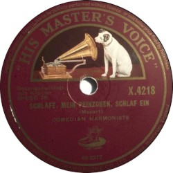 Schlafe, mein Prinzchen, schlaf ein / An der schönen blauen Donau