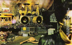 Sign “☮︎” the Times