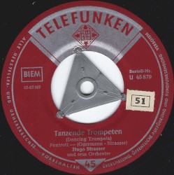 Tanzende Trompeten / Einsame Trompete