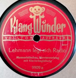 Lehmann legt sich Radio / Auf dem Standesamt