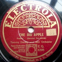 The Big Apple / The Big Dipper