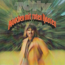 Mädchen mit roten Haaren