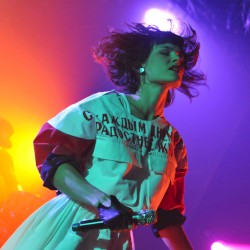 A Mess Like This / Omen (live at l’Olympia, Paris)