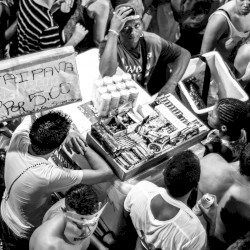 Lucro/Descomprimindo