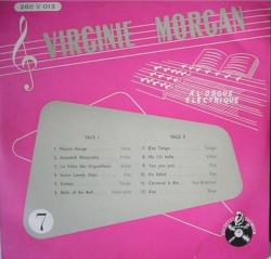 Virginie Morgan à l'orgue électrique 7