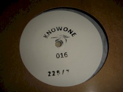 Knowone 016