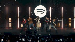 2.0 (live at Pier 17)