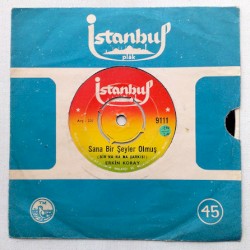 Sana Birşeyler Olmuş / Seni Her Gördüğümde