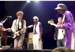 Guitar Solo With Larry Graham