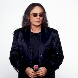 מעלה מעלה - הופעה חיה