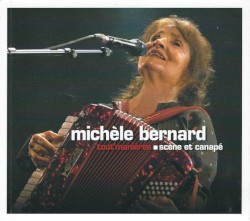 Tout’ manières : Scène et canapé