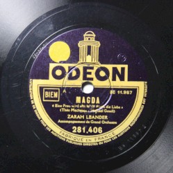 Eine Frau wird erst schön durch die Liebe / Drei Sterne sah ich scheinen