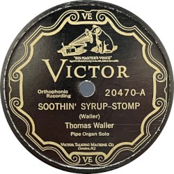 Soothin' Syrup / Loveless Love