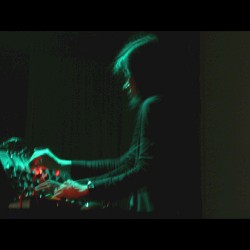 Live at Sonique in Lyon 09/04/2009