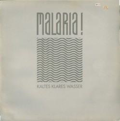 Kaltes klares Wasser