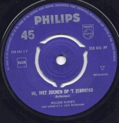 He, niet zoenen op ’t zebrapad / Bobby’s brommer