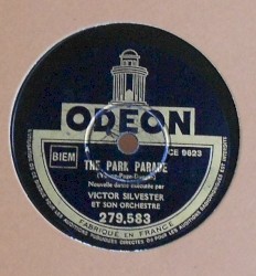 The Park Parade / Sweethearts