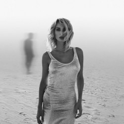 Два незнайомці