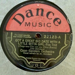 Got a Great Big Date With a Little Bitta Girl / An Old Italian Love Song