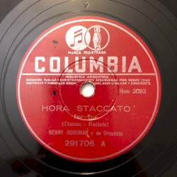 Hora Staccato / Ese Tipo Sabe Tocar Piano