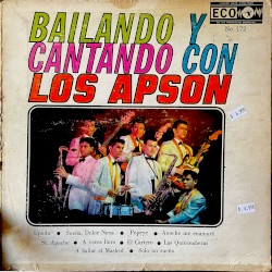 Bailando y cantando con Los Apson