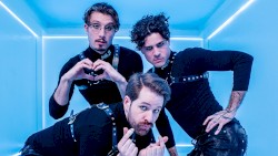 Submissive & Breedable