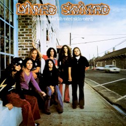 (pronounced ’lĕh‐’nérd ’skin‐’nérd)