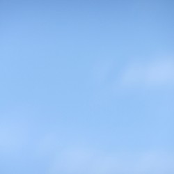 ａｂｏｖｅ ｔｈｅ ｓｋｙ 空上記