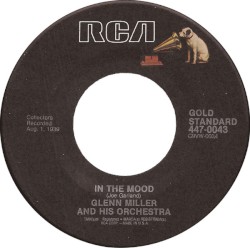 In the Mood / A String of Pearls