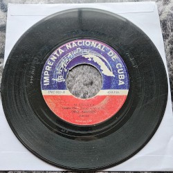 Si envidia / El paso de Encarnación