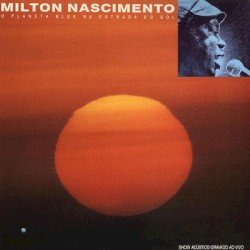 O planeta Blue na estrada do Sol